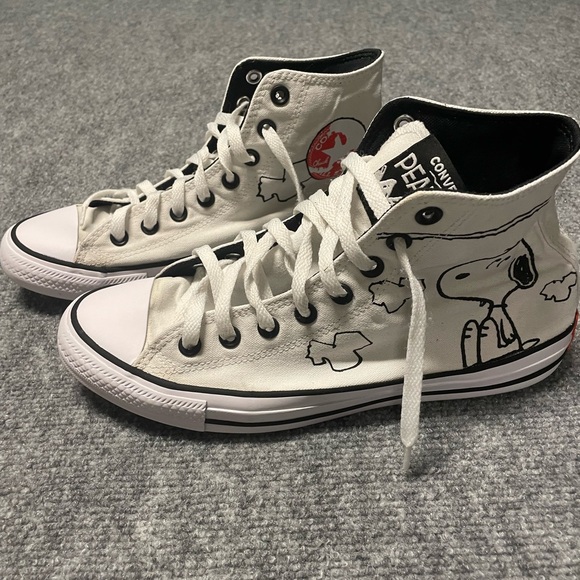Converse Peanuts Black and White Sneakers - Picture 8 of 12